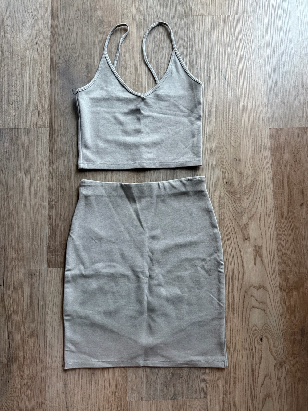 ARITZIA (Sunday Best collection) Matching crop top and mini skirt